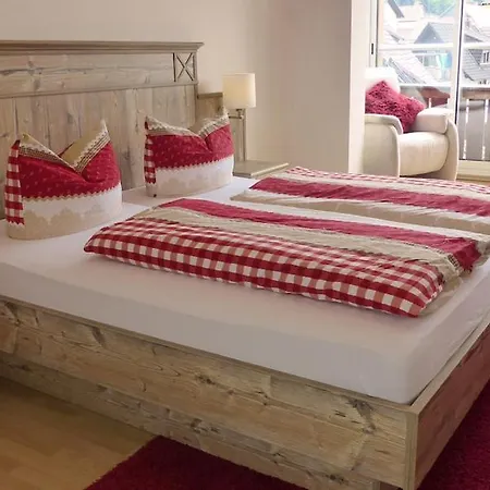 Zur Krone Hotel Bad König