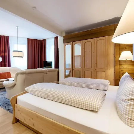 酒店 祖尔克朗旅馆 2*