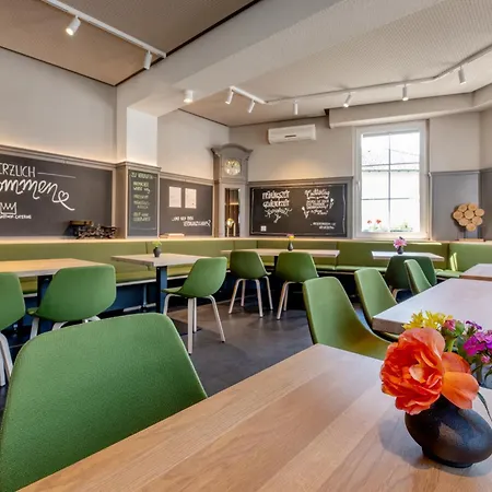 Hotell Gasthof Zur Krone Bad König