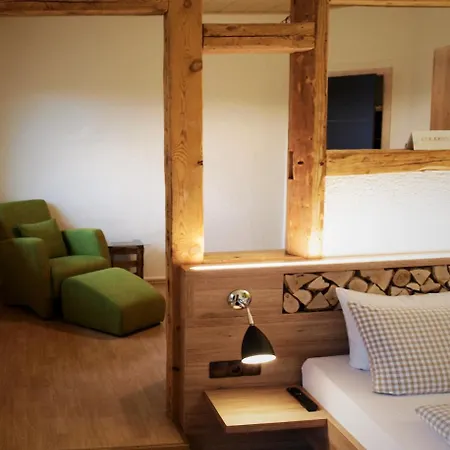 Hotell Gasthof Zur Krone