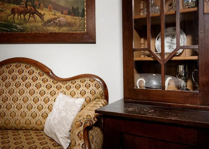 Zur Krone 2* Bad König